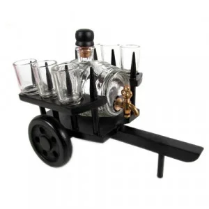 Стъклено буре на дървена каручка