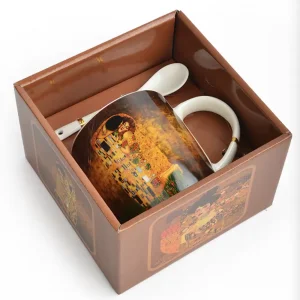 Порцеланова чаша за чай Целувката