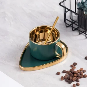 Порцеланова чаша + лъжичка 