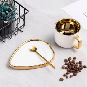 Порцеланова чаша + лъжичка 