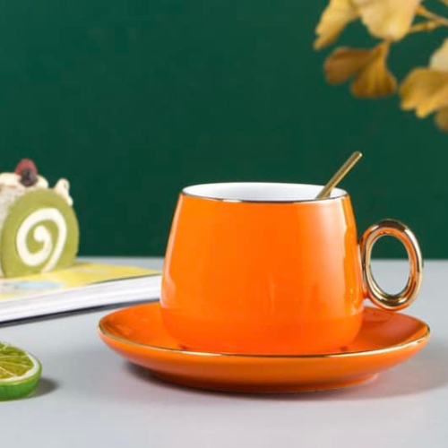 Чаша за чай/кафе с лъжичка на супер цена от Neostyle.bg