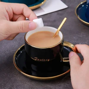 Чаша с чинийка и лъжичка Fantasy