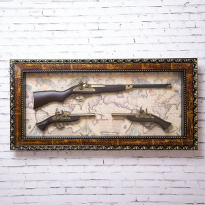 Декоративно 3D пано с ретро пушка и пистолети