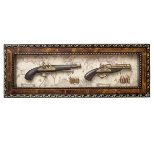 Декоративно пано за стена с два антични пистолета