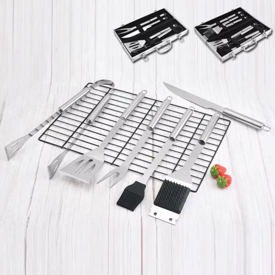 Професионални прибори за грил, изработени изцяло от неръждаема стомана с дълги дръжки за безопасност