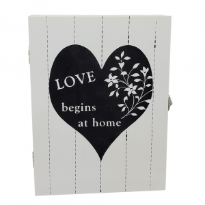Кутия за ключове Love begins at home