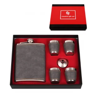 Стилен мъжки подаръчен комплект