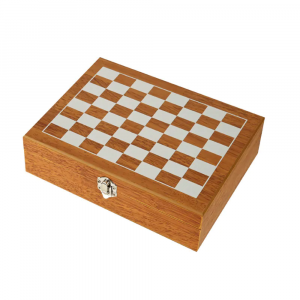 Комплект манерка с шах и аксесоари