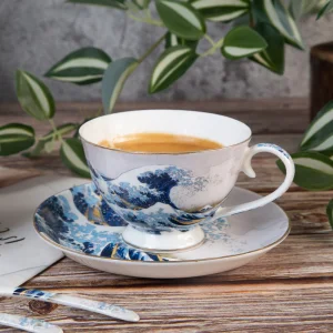 Подаръчен комплект чаши "Голямата вълна край Канагава" 