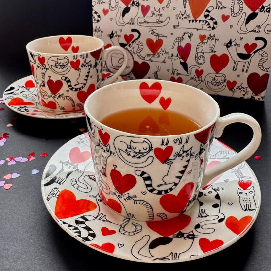 Луксозен Комплект за чай Cat’s World Hearts на супер цена от Neostyle.bg