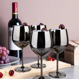 Комплект 4 черни метални чаши за вино