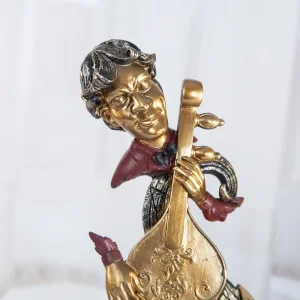 Декоративна фигура - Виолончелист