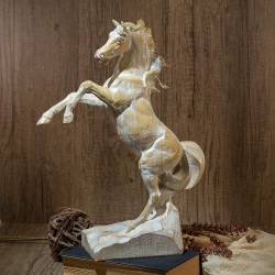 Статуетка''Изправен кон кон''