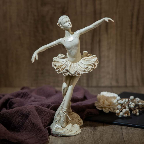 Декоративна статуетка Балерина - великолепна на супер цена от Neostyle.bg