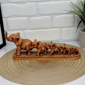 Декоративна статуетка семейство слонове