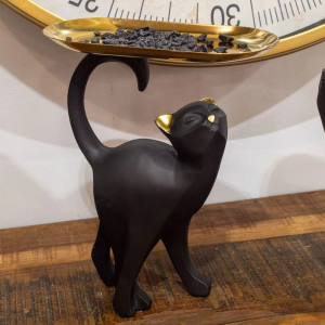 Декоративна фигура"черна котка със златен поднос"