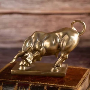 Декоративна пластика бик