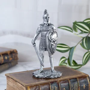 Статуетка на Древен Воин с Броня и Шлем