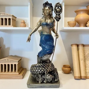 Статуетка на Медуза Горгона