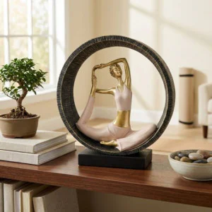 Декоративна статуетка жена в йога поза