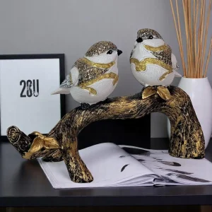 Луксозна статуетка  "Двойка птици" –на клон