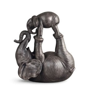 Статуетка играещи слончета