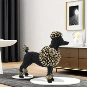 Арт статуетка на  куче