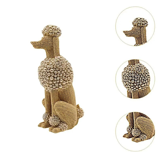 Златна статуетка на седнал пудел с декорация от мъниста