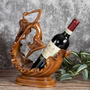 Арт поставка за вино "Горска нимфа" от полирезин