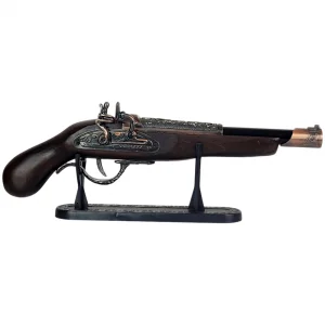 Кремъчен пистолет сувенир на поставка за декорация