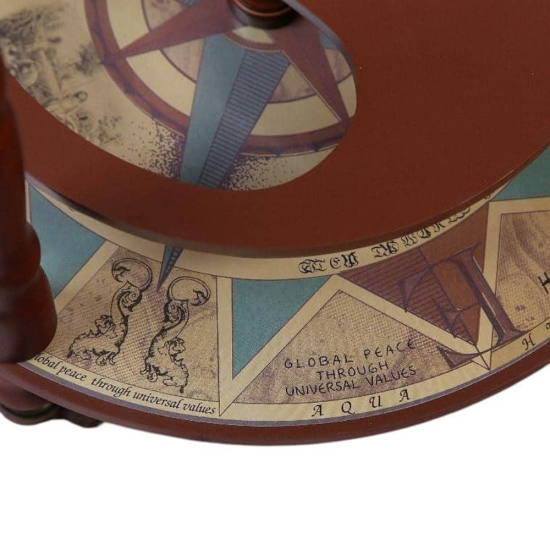 Подов глобус бар Магелан на колелца със старинна карта