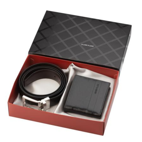 Луксозен мъжки комплект, включващ черен кожен портфейл и черен кожен колан от марката Silver Flame