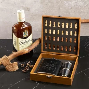 Комплект манерка с шах и чаши Jack Daniels