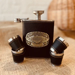Изискан комплект за алкохол с джобно шише и чаши Harley Davidson