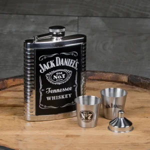 Изискан комплект за алкохол с джобно шише и чаши Jack Daniels