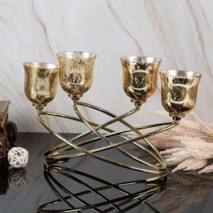 Декоративен свещник