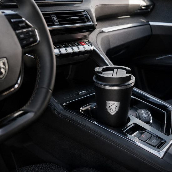 Черна термочаша за кафе със сребристо лого Peugeot