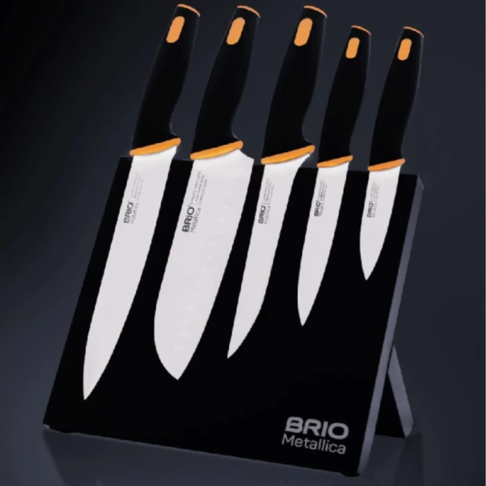 Комплект ножове Brio с поставка